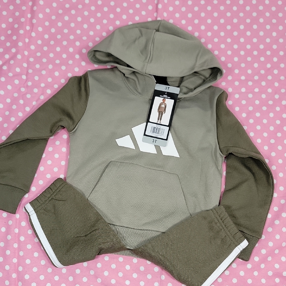 New Adidas 3T Hoodie Set